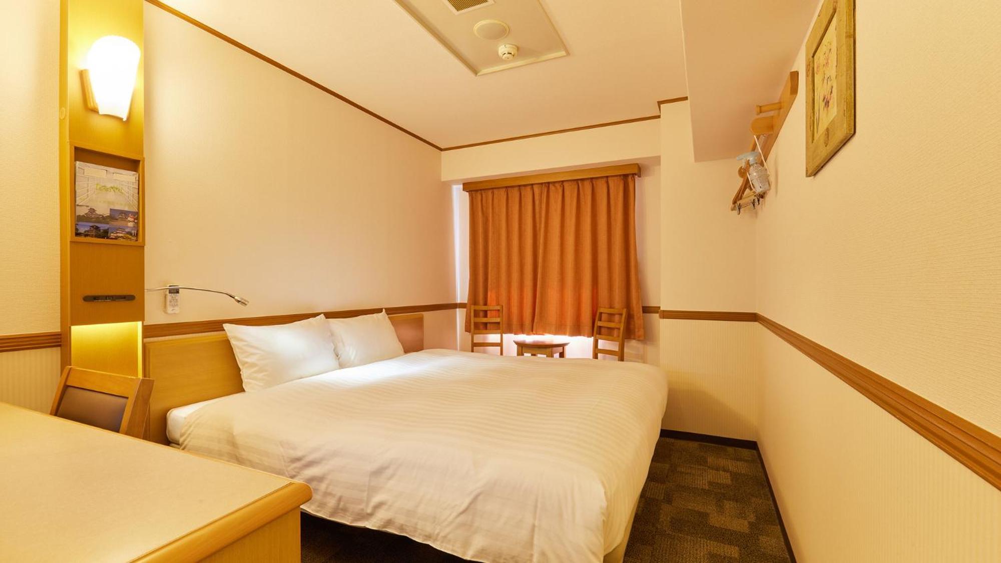 Toyoko Inn Tokyo Nihombashi Ningyocho Rum bild